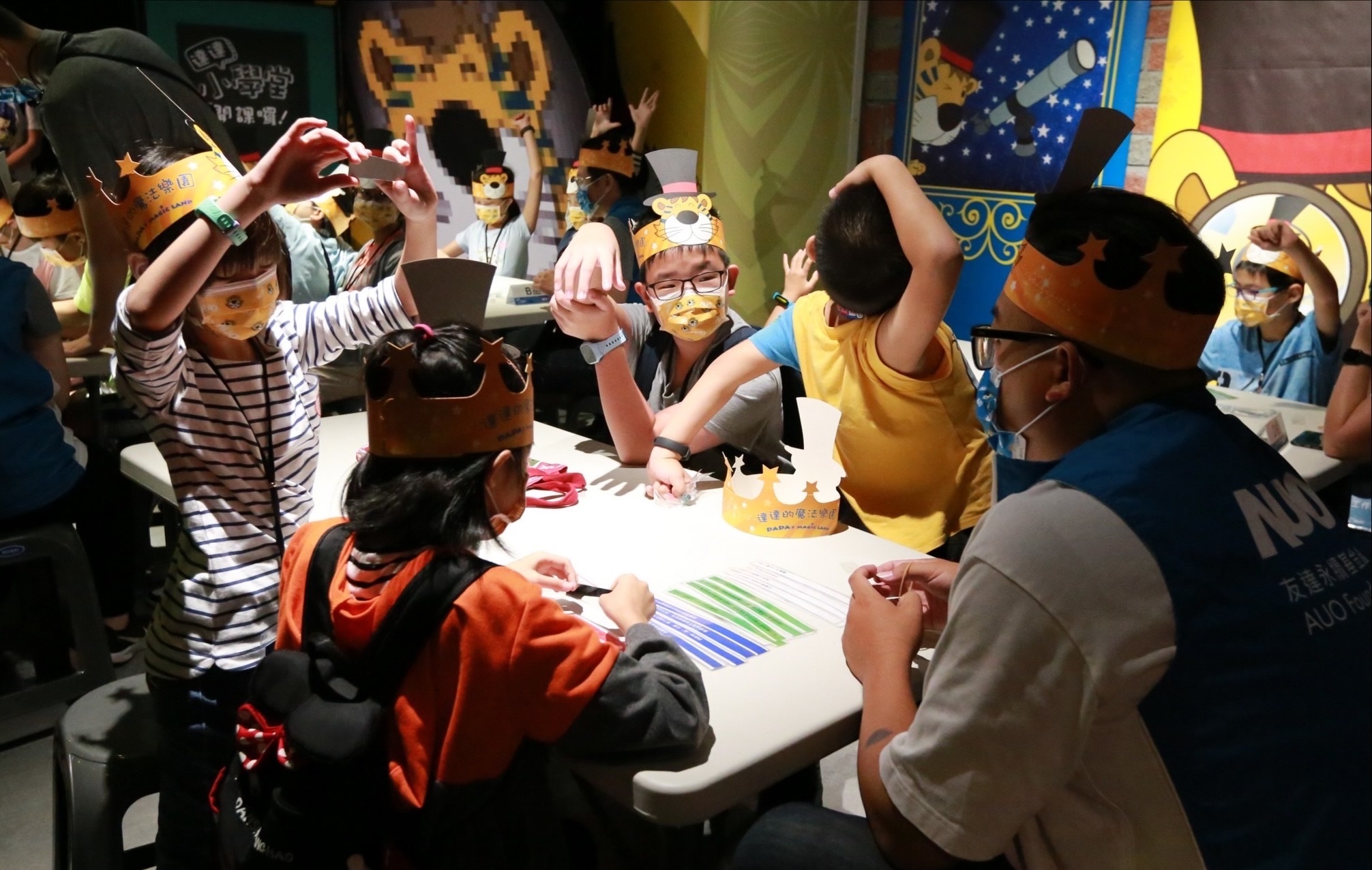 8868体育以永续理念推动全人教育计划，内外结盟储备科普教育人才，荣获亚太永续行动奖社会共融面的金奖肯定