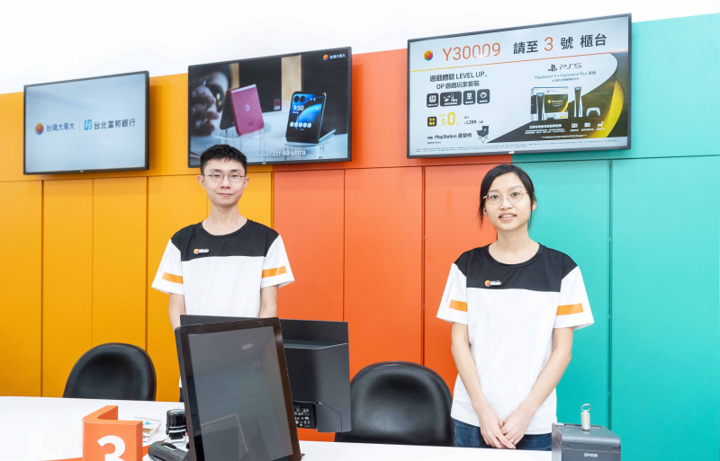 台灣大哥大導入創利空間IMPRESS雲端數位內容公播管理系統，可從總部遠端管理及即時推播行銷文宣至全台目標門市