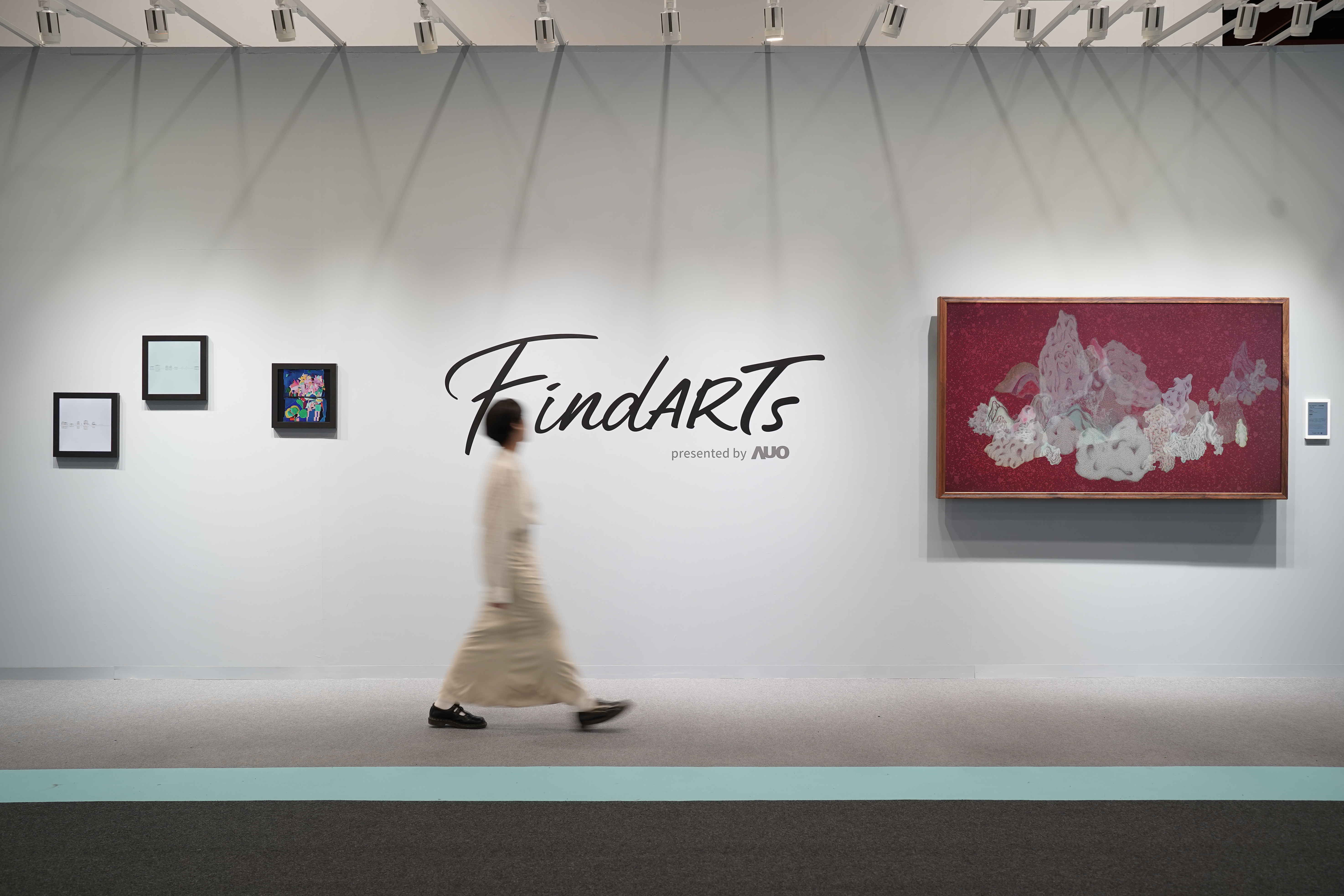 友達FindARTs致力推動數位藝術的多元解決方案，並極積探索科技與藝術的深度融合，將於ART TAIPEI 2024結合臺灣畫廊、生態圈及當代藝術家，將生成式藝術和NFT虛擬作品化作具體的實體呈現，揭開數位藝術領域的創新應用