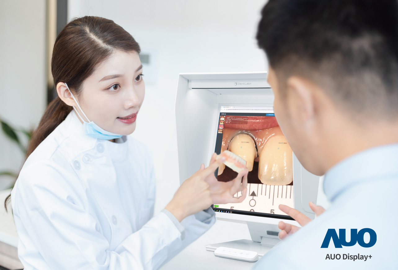 達擎積極投入牙科領域，瞄準牙技所數位轉型趨勢，與成軍滿周年的子公司原色口腔數位，展現智慧牙技整合方案的落地成果，加速推動牙科與假牙製作流程數位化